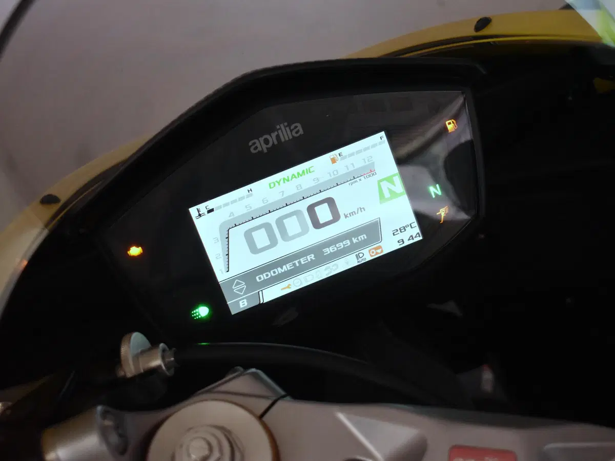Aprilia RS 660 (2020 - 24) (14)