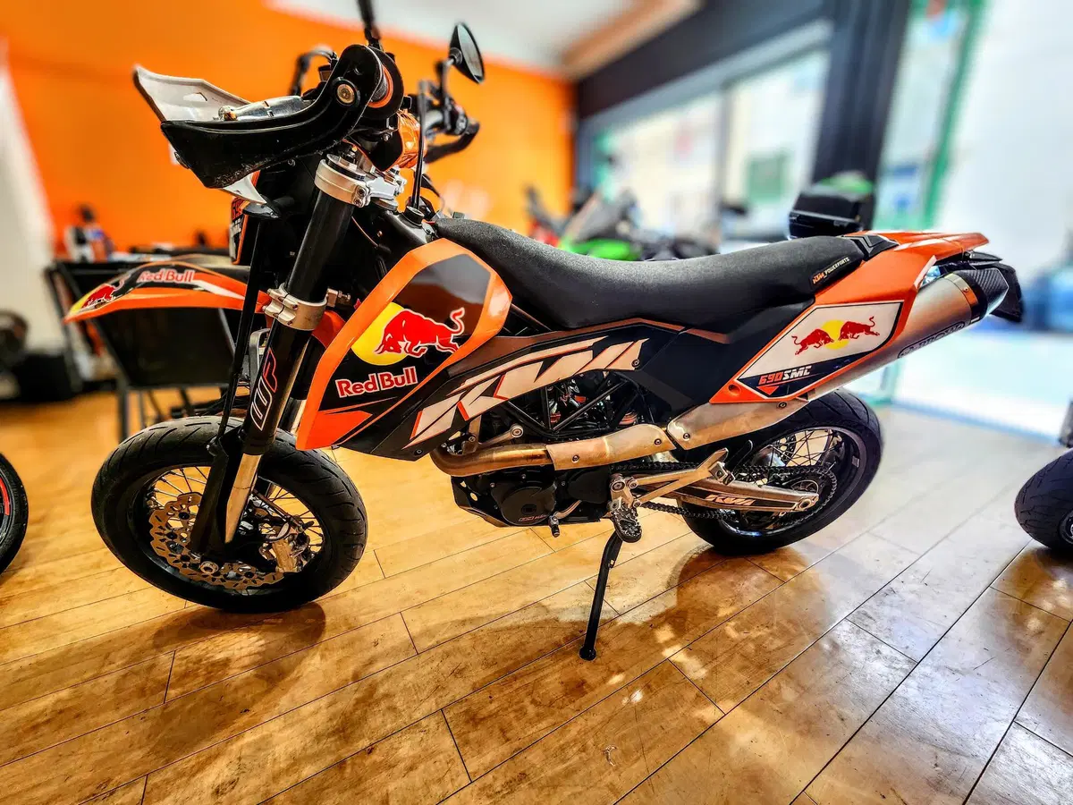 KTM 690 SMC (2008 - 11) (2)