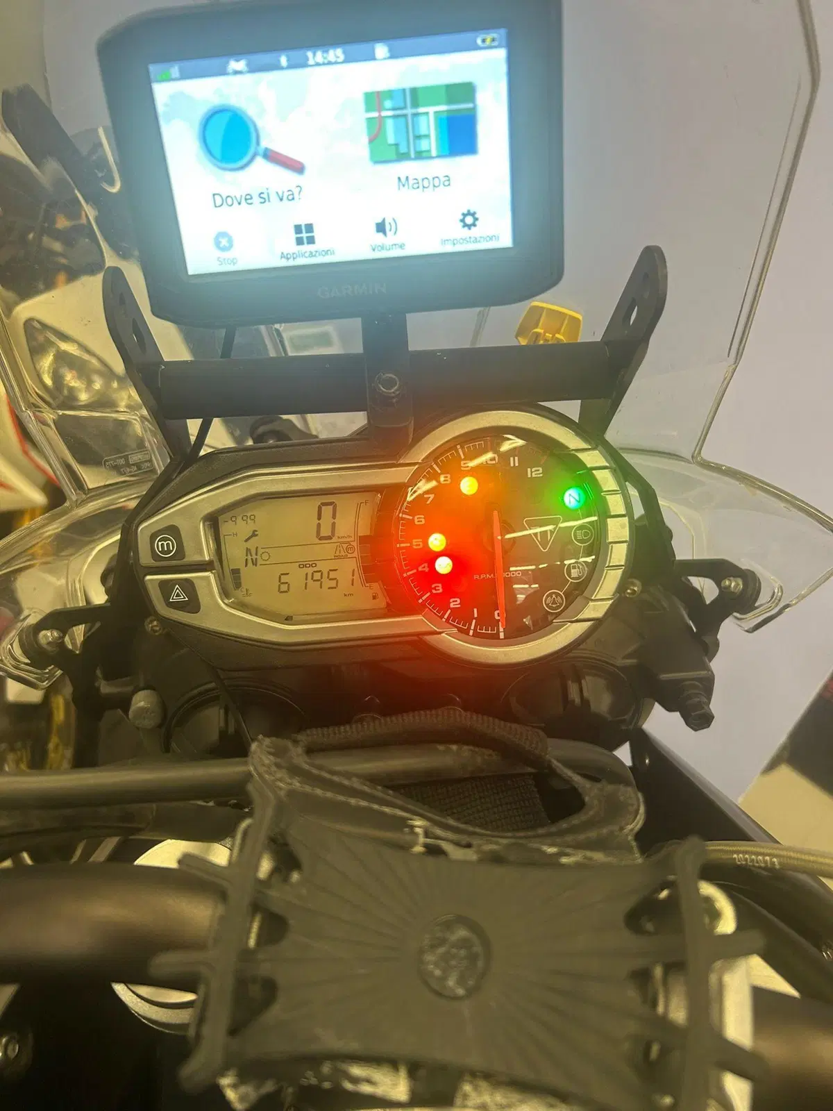 Triumph Tiger 800 XCx (2015 - 17) (5)