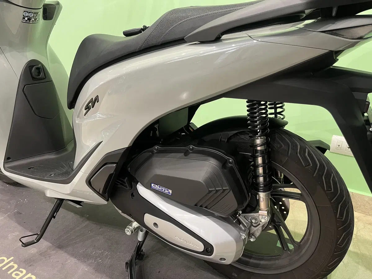 Honda SH 150i (2024 - 25) (12)