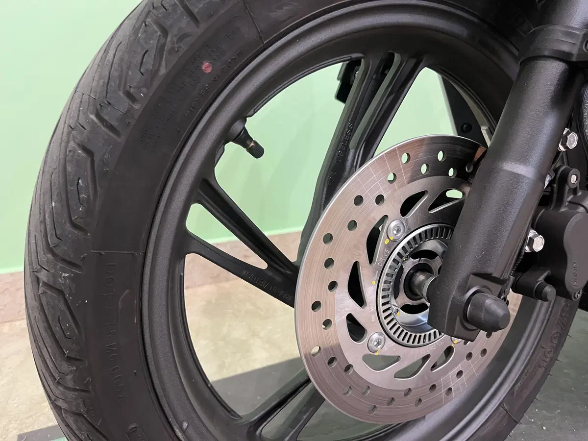 Honda SH 150i (2024 - 25) (16)