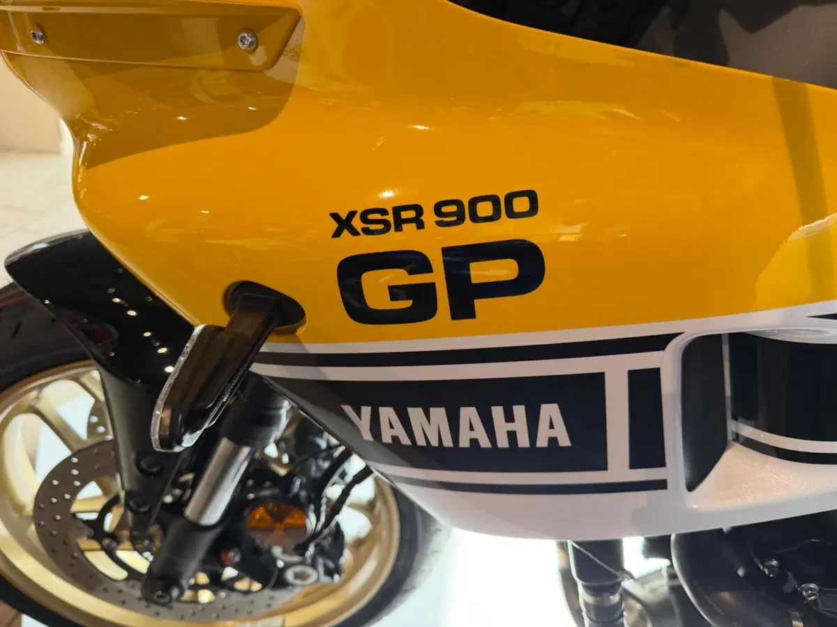 Yamaha XSR 900 GP (2024 - 26) (7)