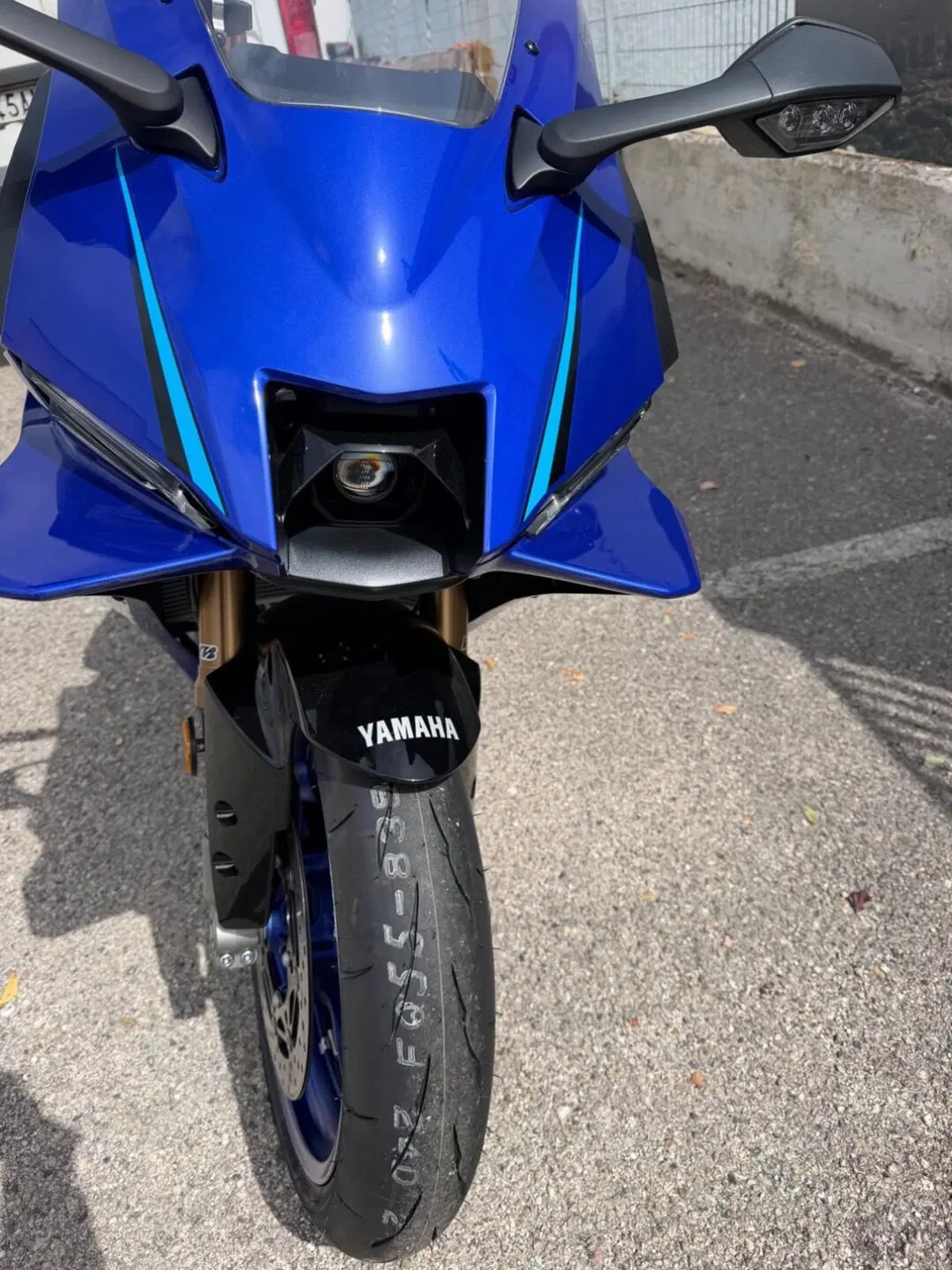 Yamaha YZF R9 (2025 - 26) (3)