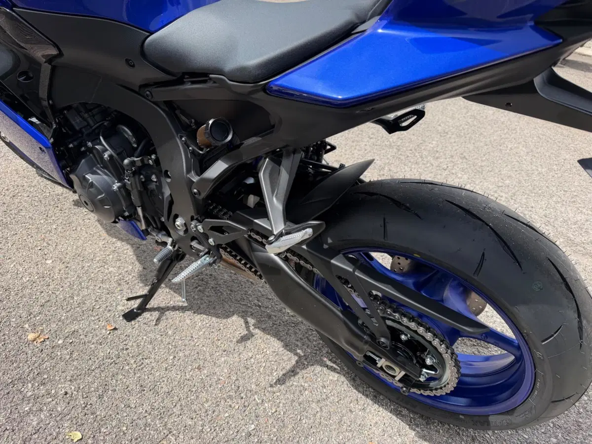 Yamaha YZF R9 (2025 - 26) (5)