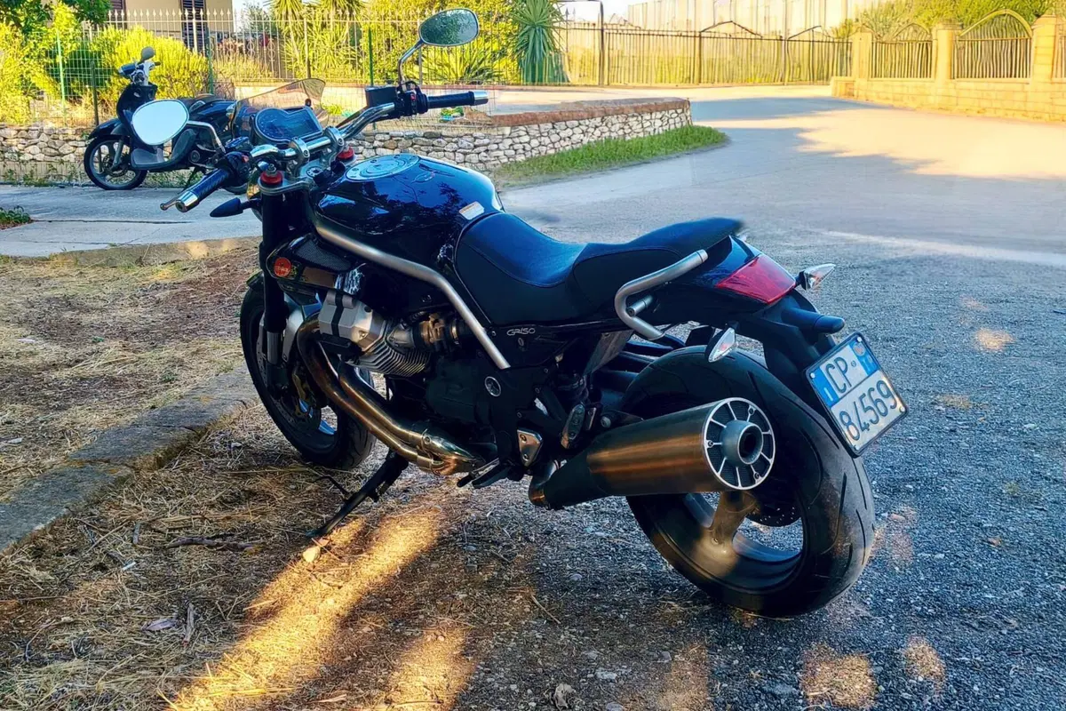 Moto Guzzi Griso 1100 (2005 - 11) (3)