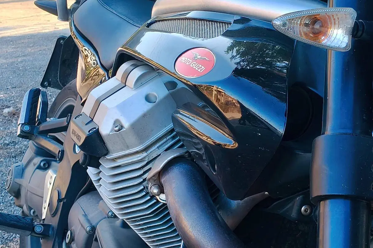 Moto Guzzi Griso 1100 (2005 - 11) (7)