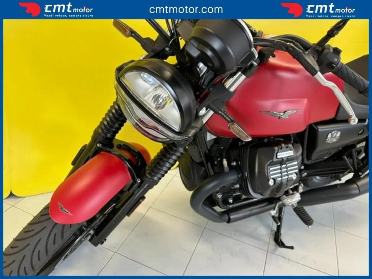 Moto Guzzi V7 Stone (2021 - 24) (8)