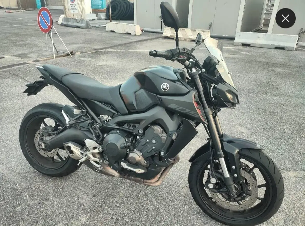 Yamaha MT-09 (2017 - 20) (4)