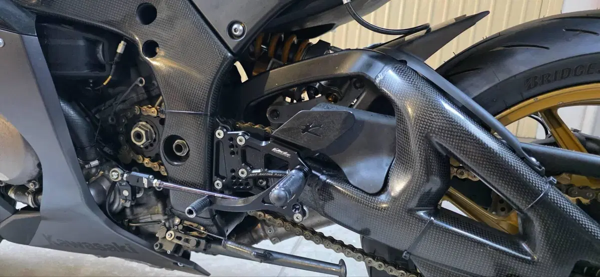 Kawasaki Ninja 1000 ZX-10R (2011 - 15) (4)