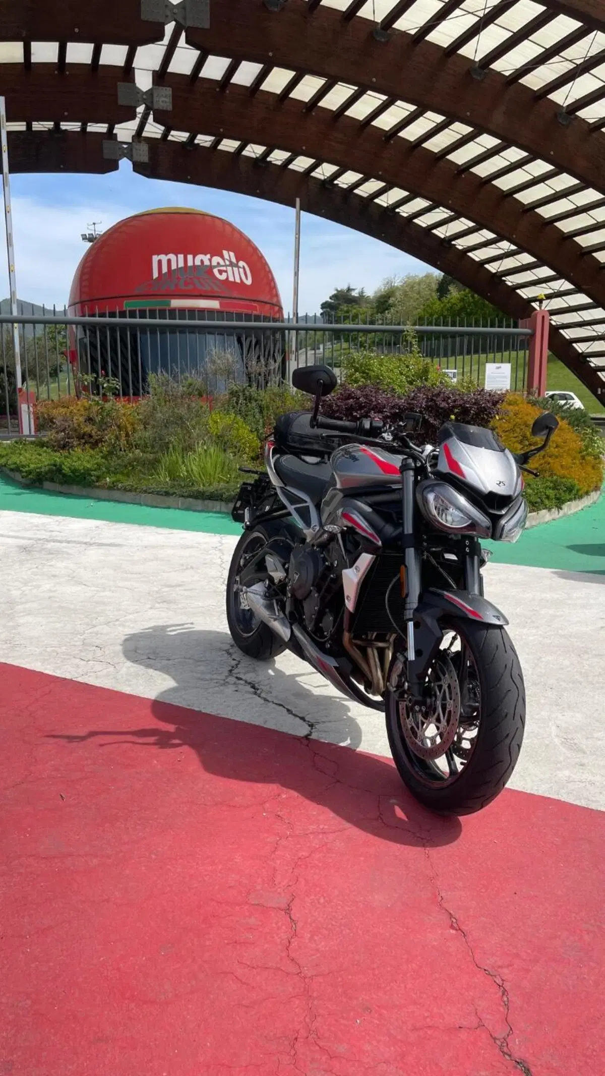 Triumph Street Triple RS (2020 - 22) (4)