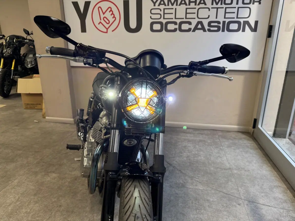 Triumph Bonneville T100 (2001 - 07) (5)