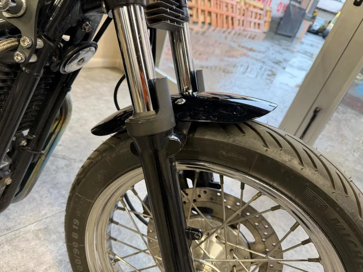 Triumph Bonneville T100 (2001 - 07) (8)