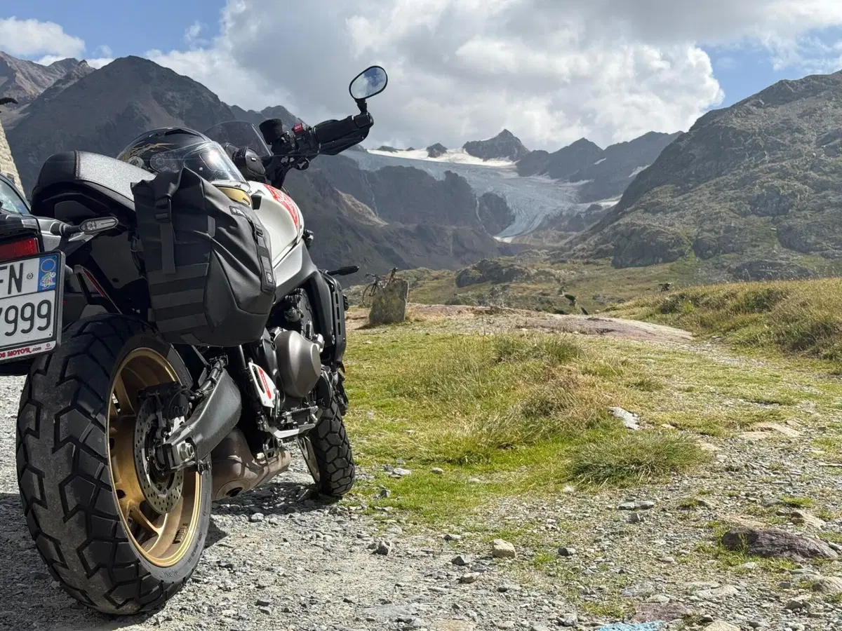 Yamaha XSR 900 (2022 - 24) (2)