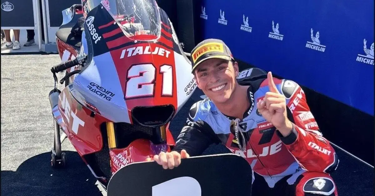 MotoGP 2026. GP di Spagna ad Aragon. Moto2: Torna a vincere Alonso Lopez! Izan Guevara resiste a David Alonso e chiude 2&deg;, Vietti unico italiano a punti [CLASSIFICA]