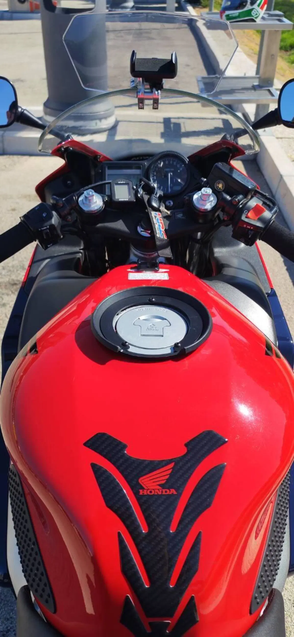 Honda CBR 600 F (2001 - 06) (6)