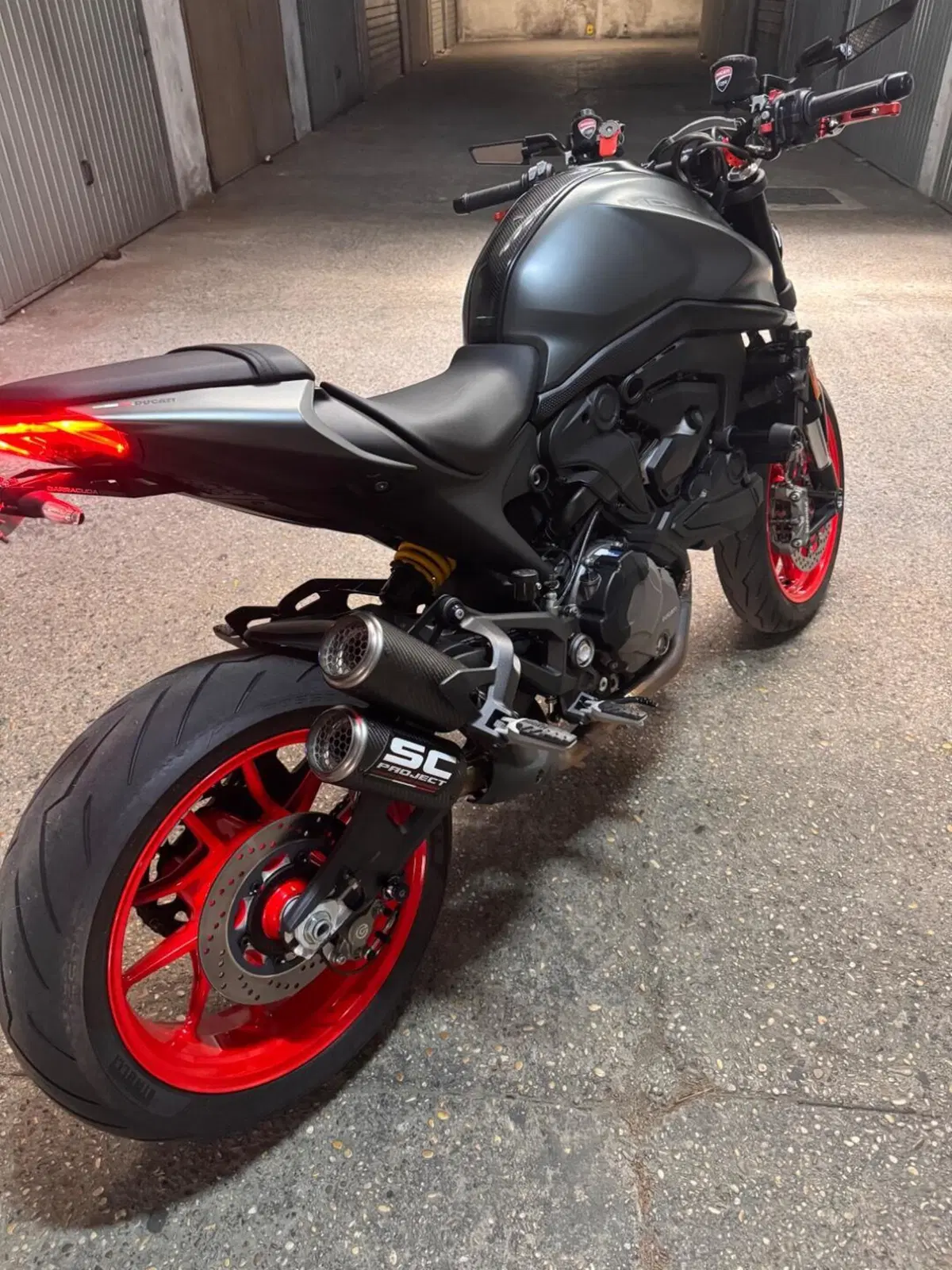 Ducati Monster 937 + (2021 - 25) (6)