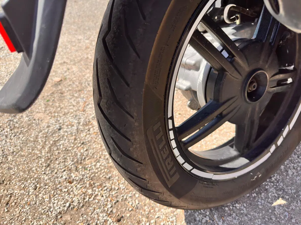 Kymco Agility 50 R16 + (2021 - 26) (6)