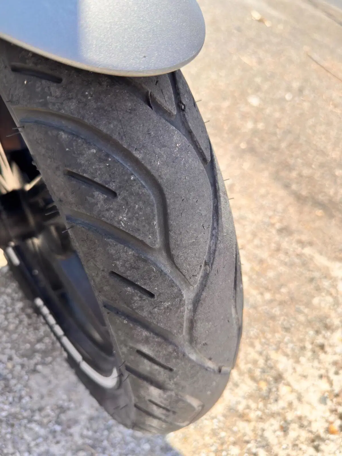 Kymco Agility 50 R16 + (2021 - 26) (8)