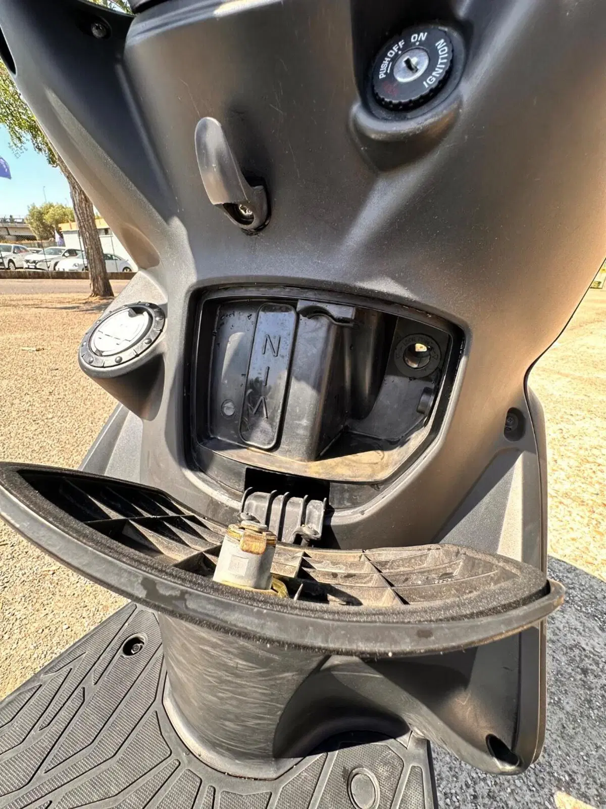 Kymco Agility 50 R16 + (2021 - 26) (13)