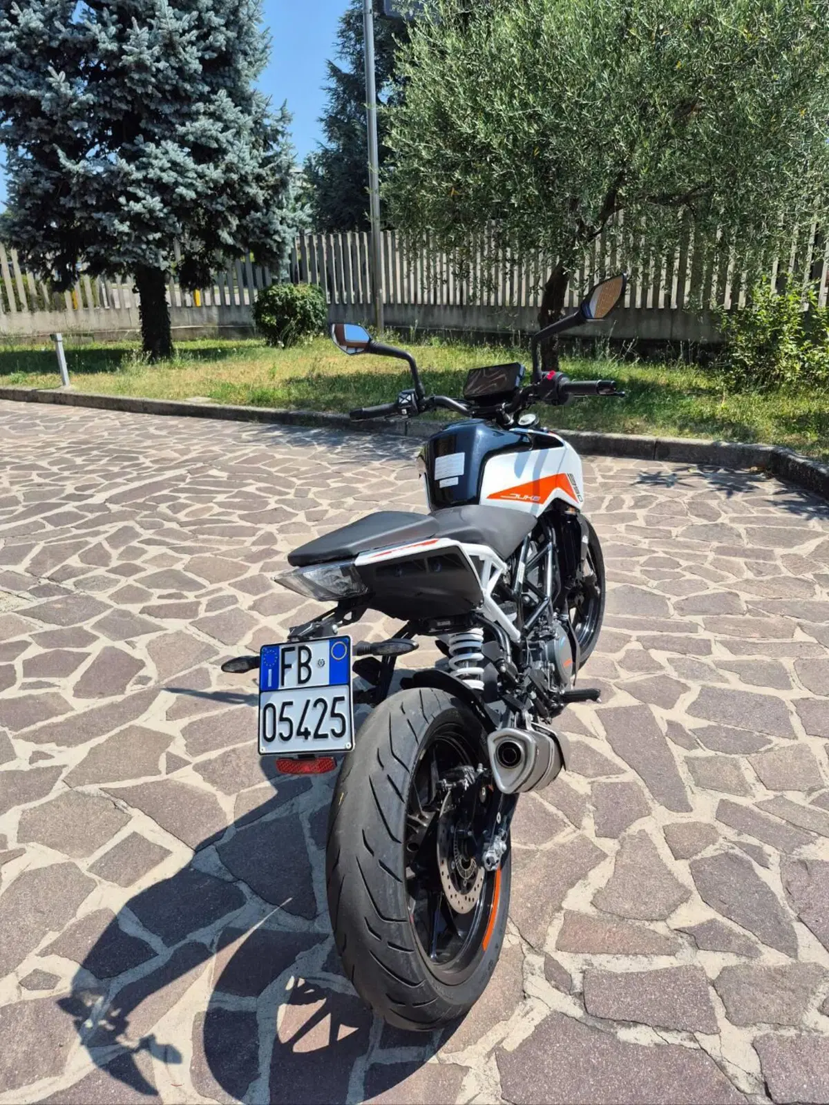 KTM 390 Duke (2021 - 23) (2)