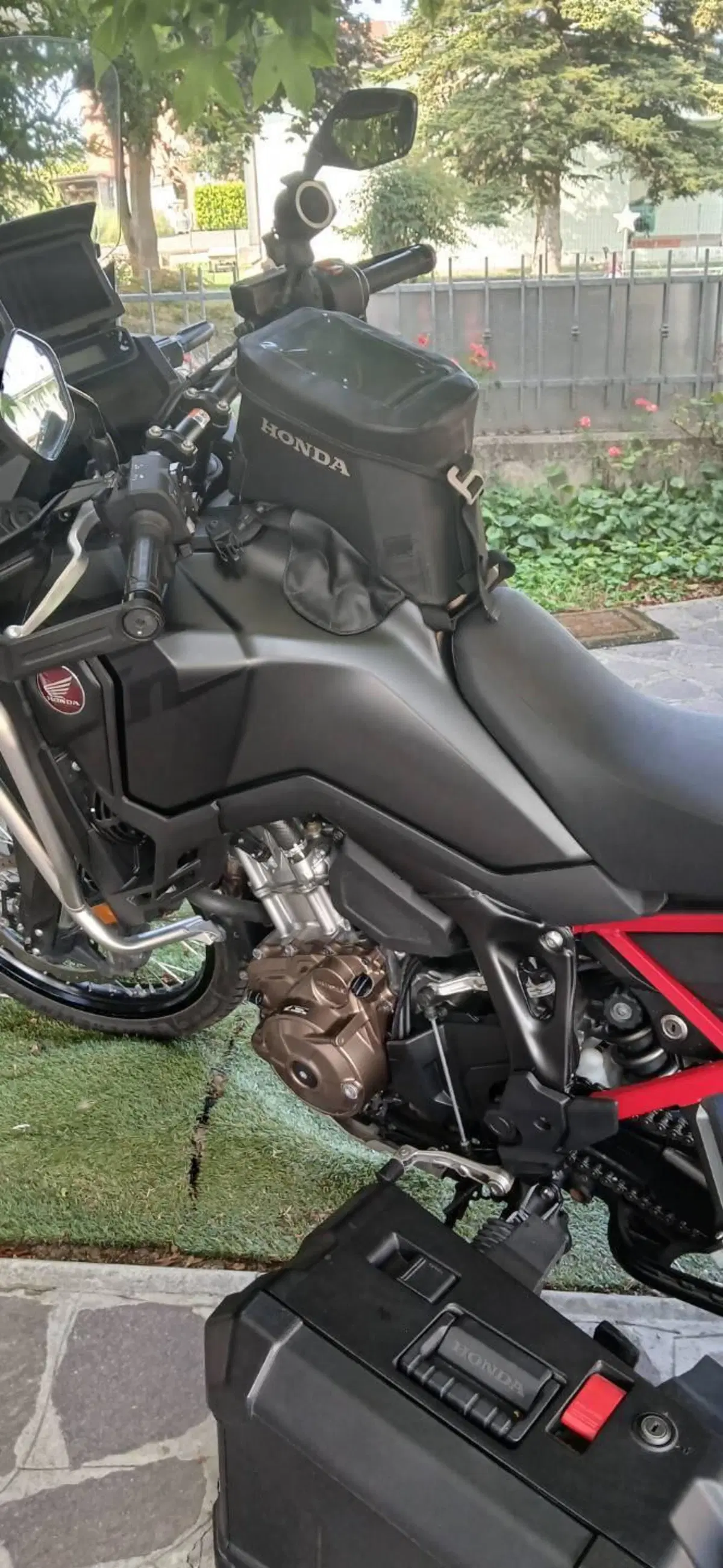 Honda Africa Twin CRF 1100L (2022 - 23)