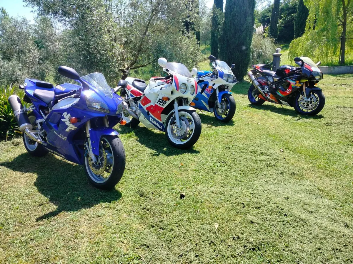 Altre marche Fzr 1000 exup  (8)