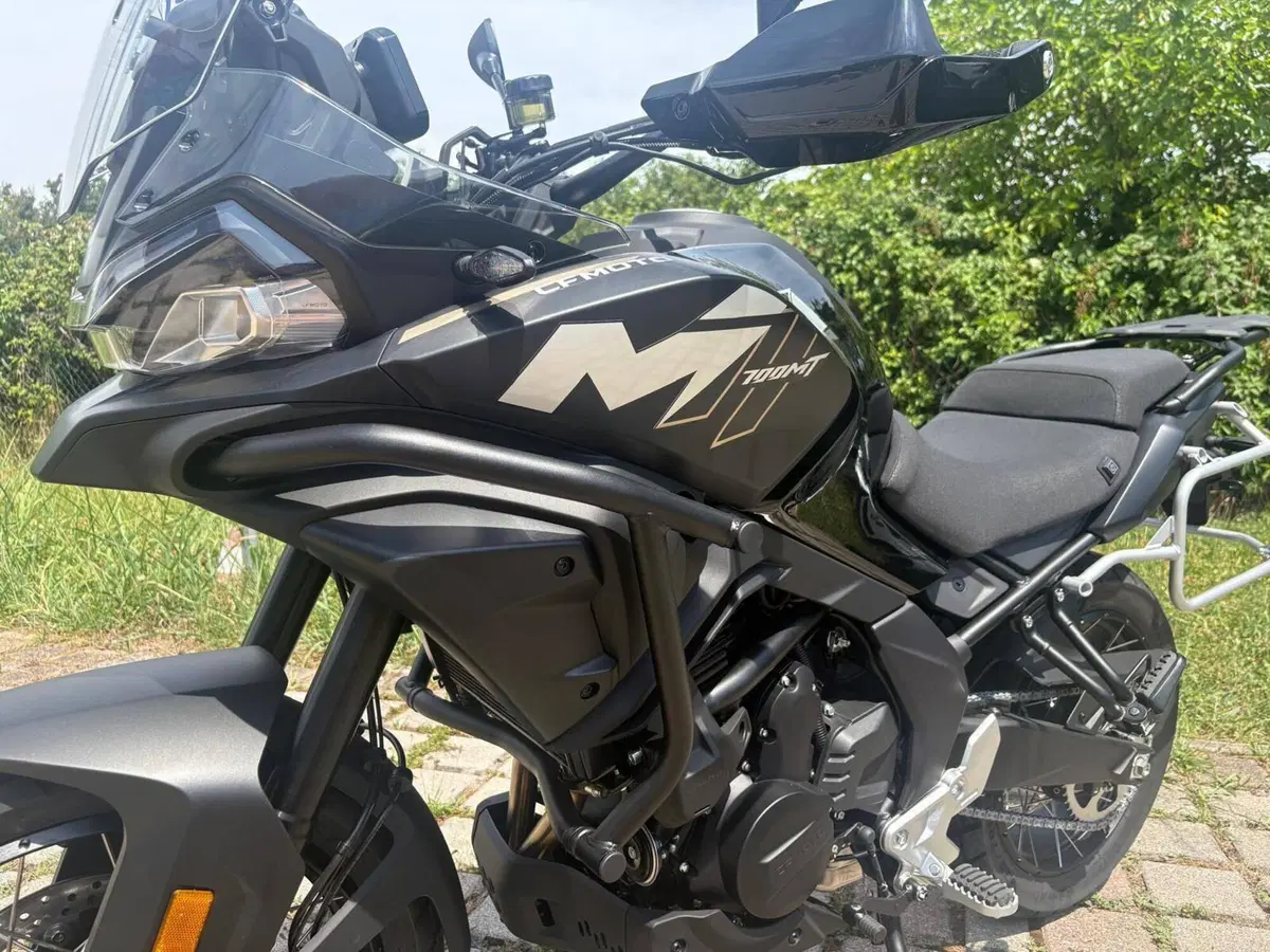 CFMOTO 700MT Adventure (2025 - 26) (3)