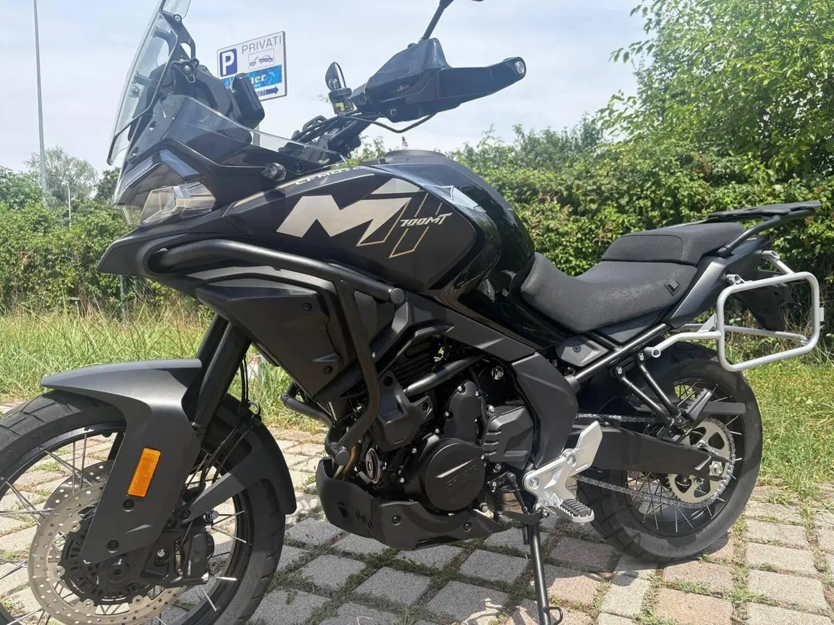 CFMOTO 700MT Adventure (2025 - 26) (4)