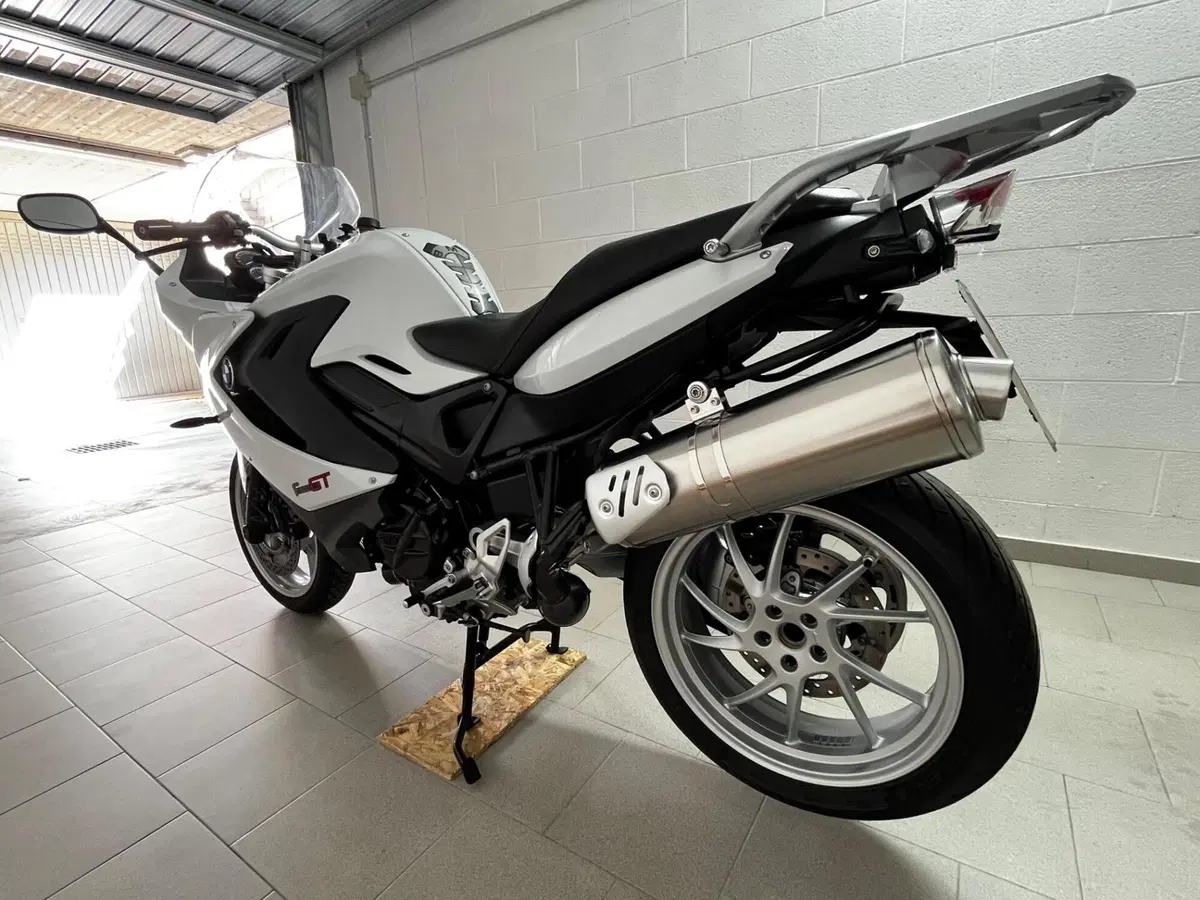 Bmw F 800 GT (2012 - 16) (6)