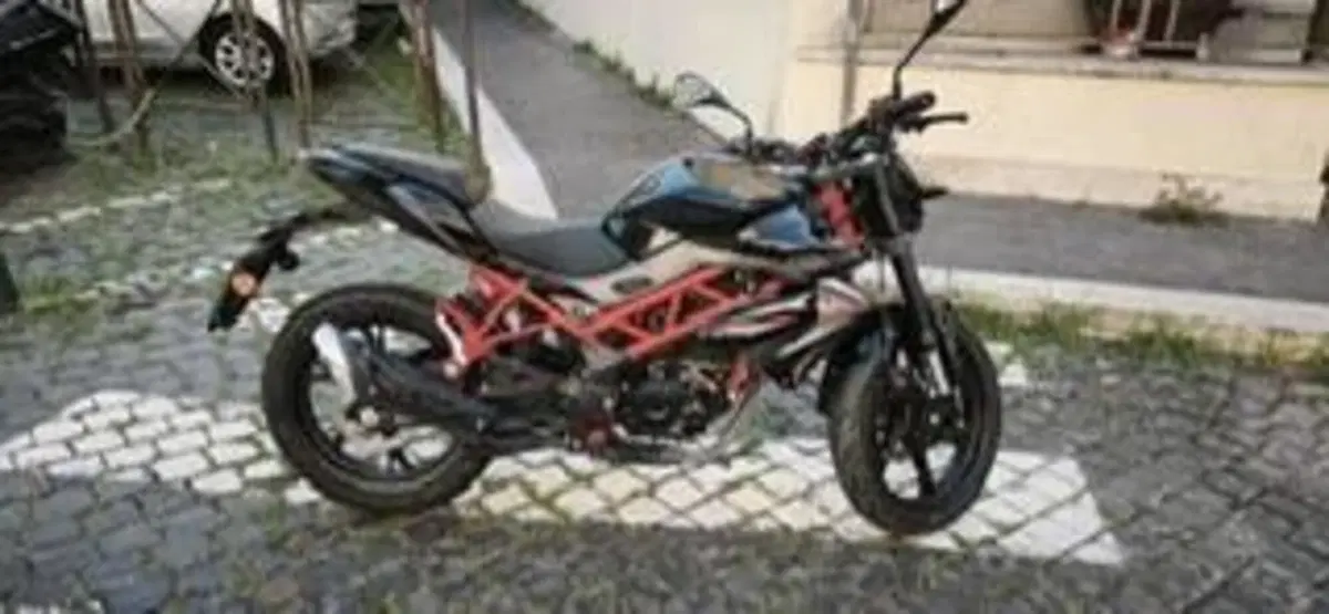 Benelli BN 125 (2021 - 25) (4)