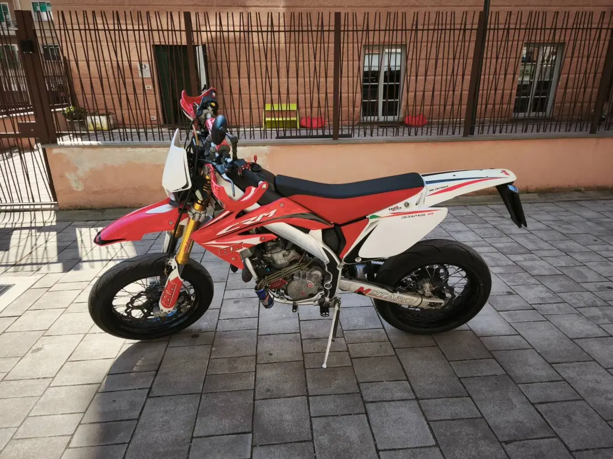 HM CRM 125 Derapage Competition 2t (2011 - 13) (2)