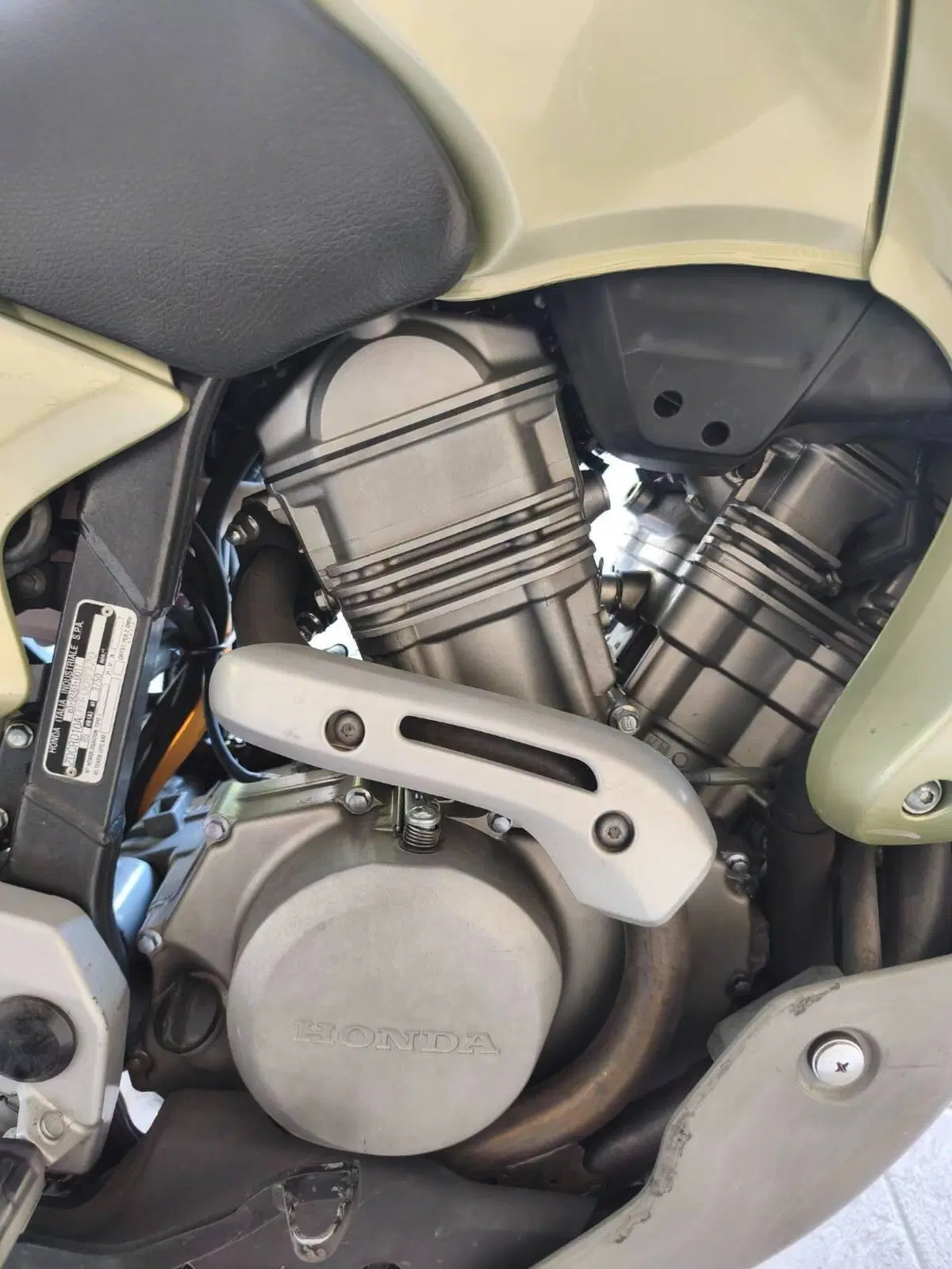 Honda Transalp XL 650V (2000 - 04) (4)