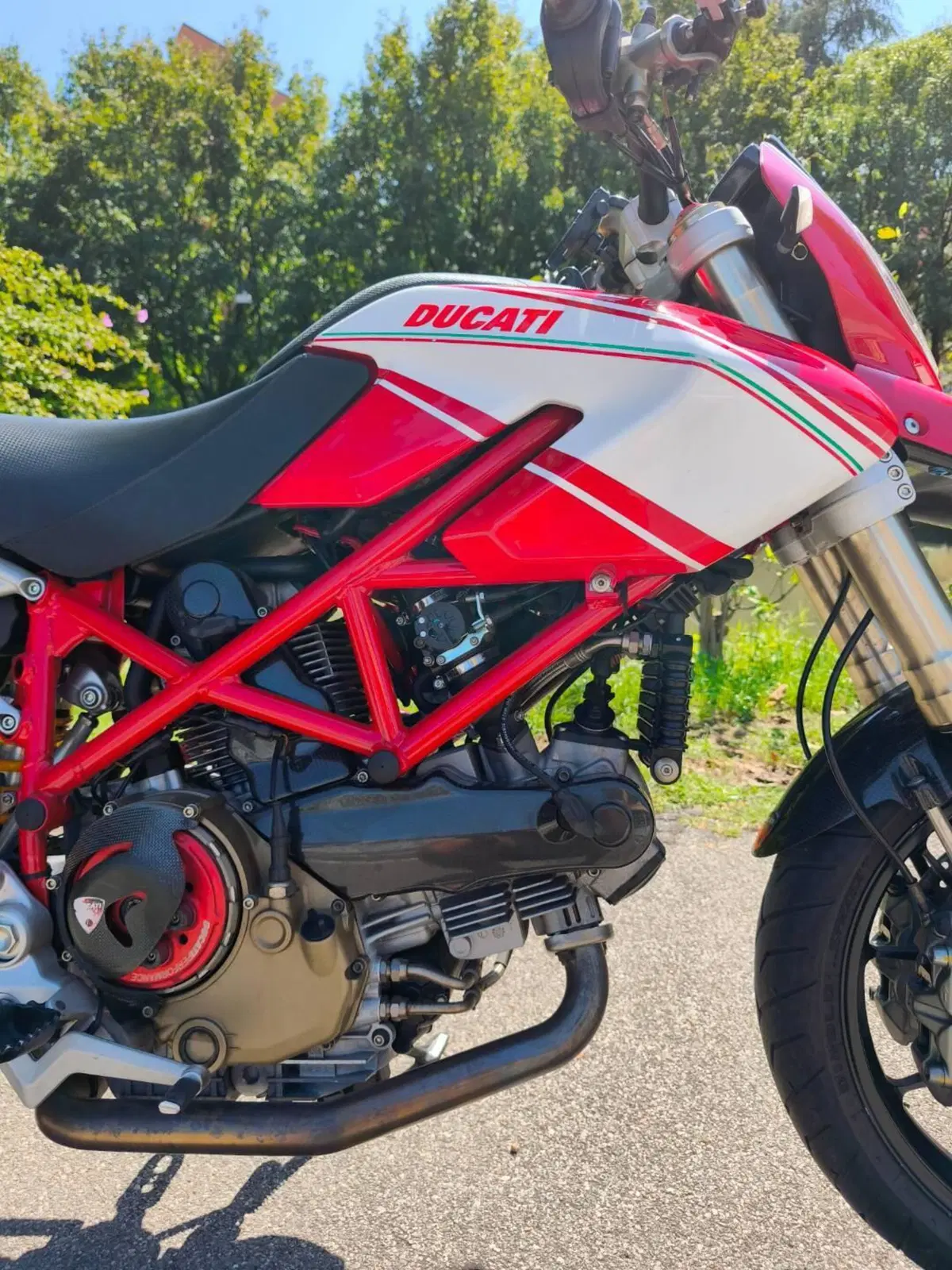 Ducati Hypermotard 1100 S (2007 - 09) (7)