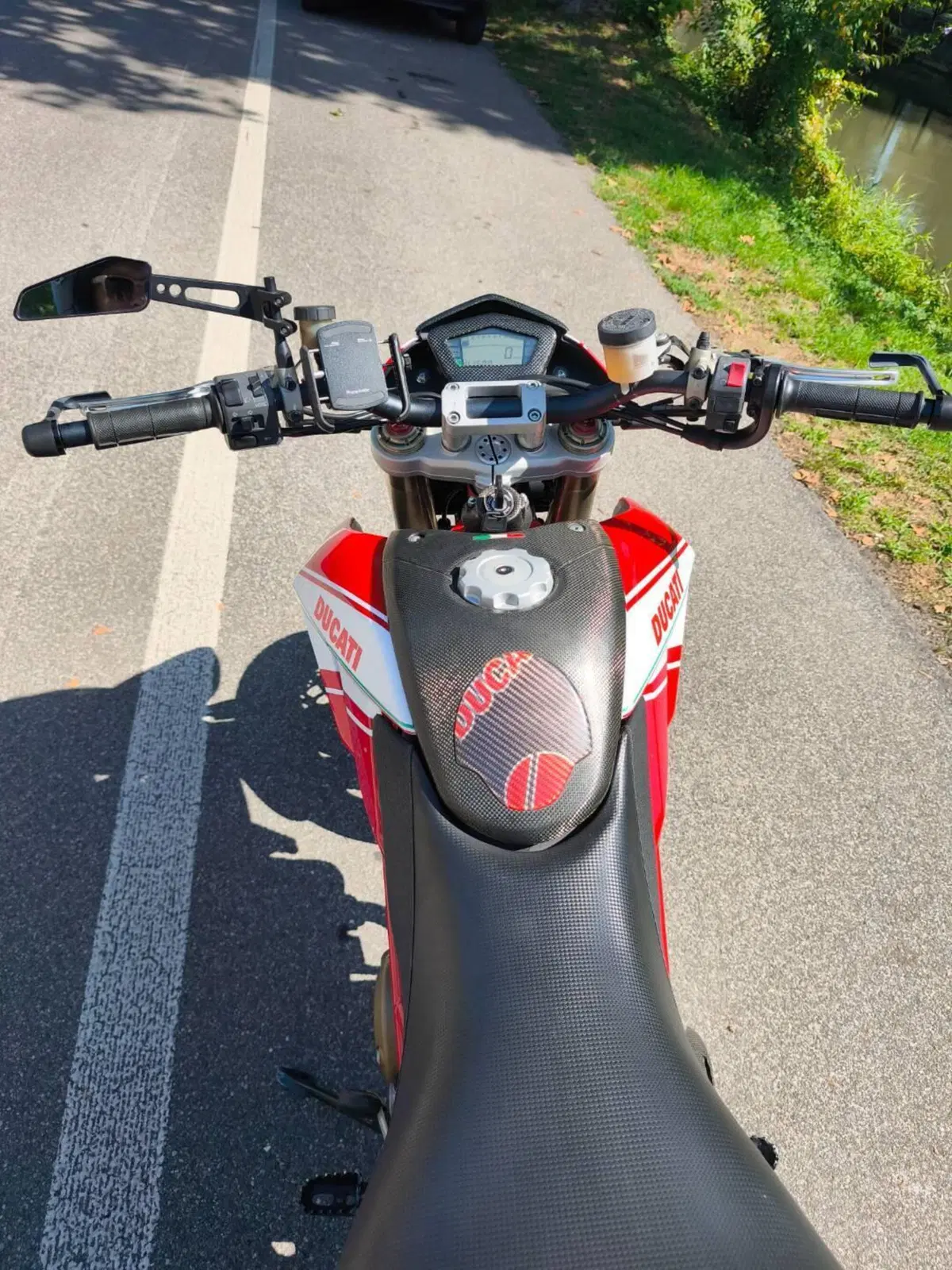 Ducati Hypermotard 1100 S (2007 - 09) (11)