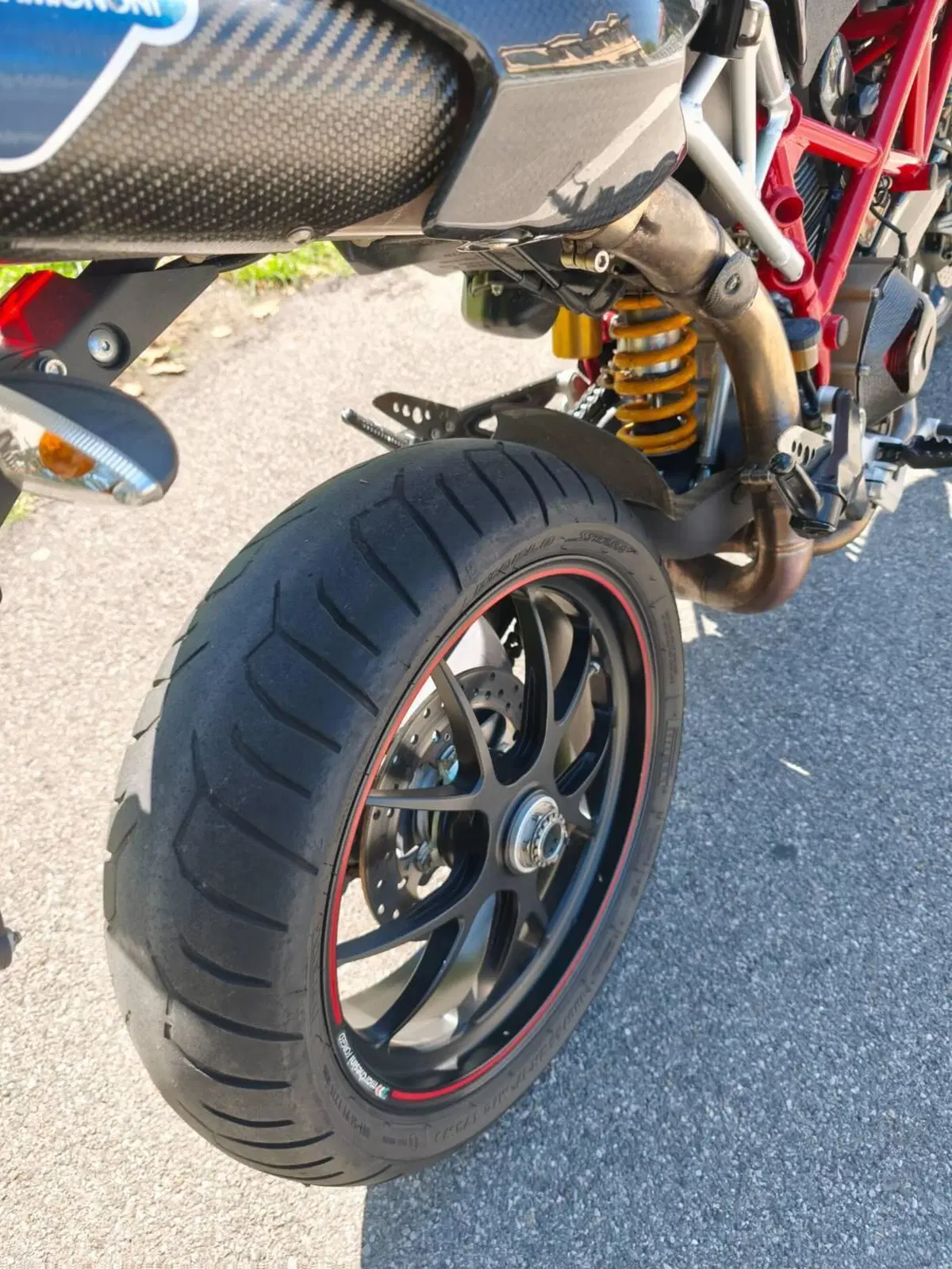 Ducati Hypermotard 1100 S (2007 - 09) (13)