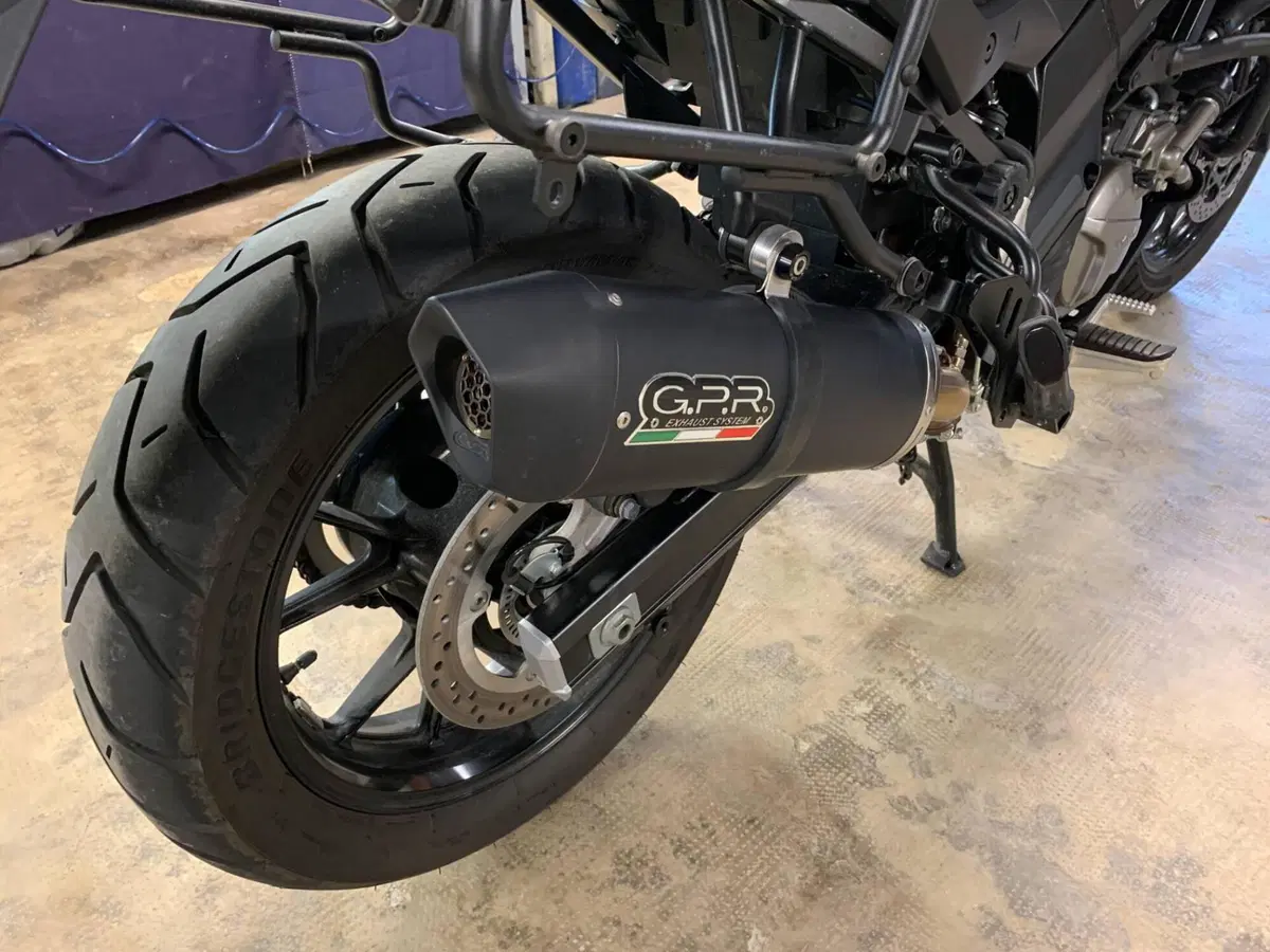 Suzuki V-Strom 650 (2021 - 25) (6)