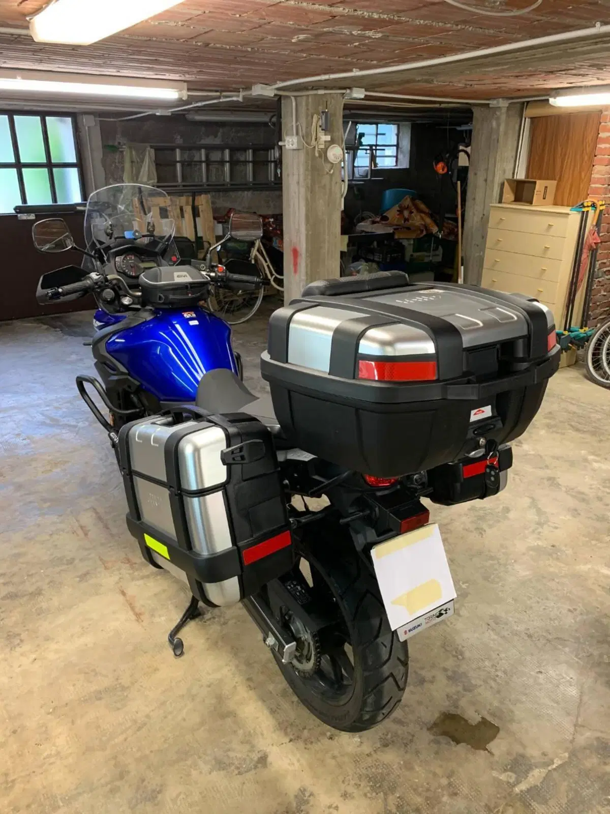 Suzuki V-Strom 650 (2021 - 25) (3)