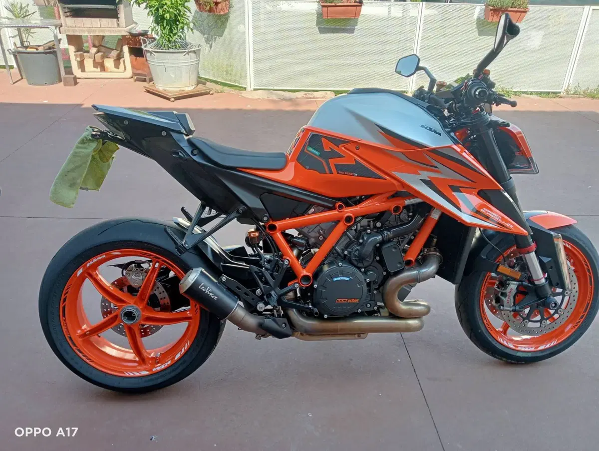 KTM 1290 Super Duke R (2021 - 23)