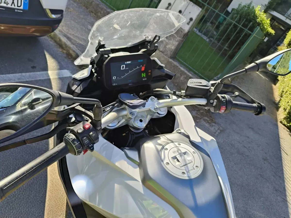 Bmw F 900 XR (2020 - 24) (4)