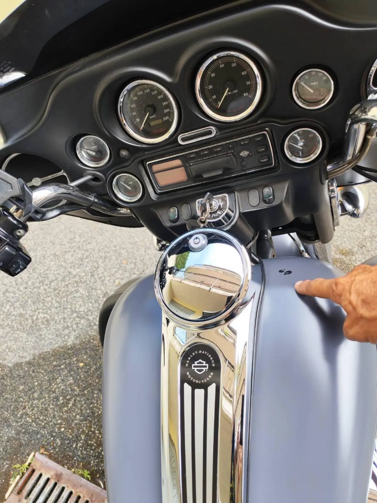 Harley-Davidson 1450 Electra Glide Classic (2002) - FLHTC (2)