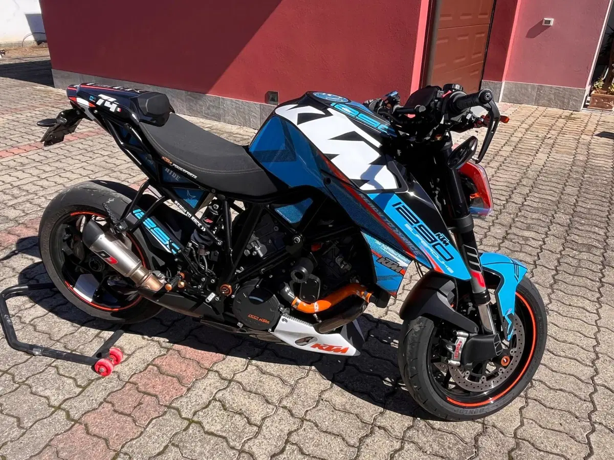 KTM 1290 Super Duke R ABS (2017 - 18) (3)