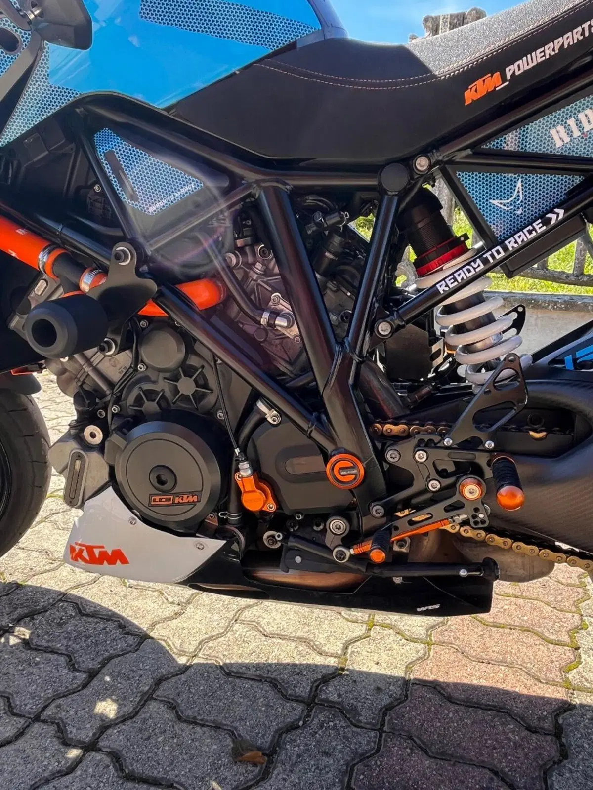 KTM 1290 Super Duke R ABS (2017 - 18) (5)