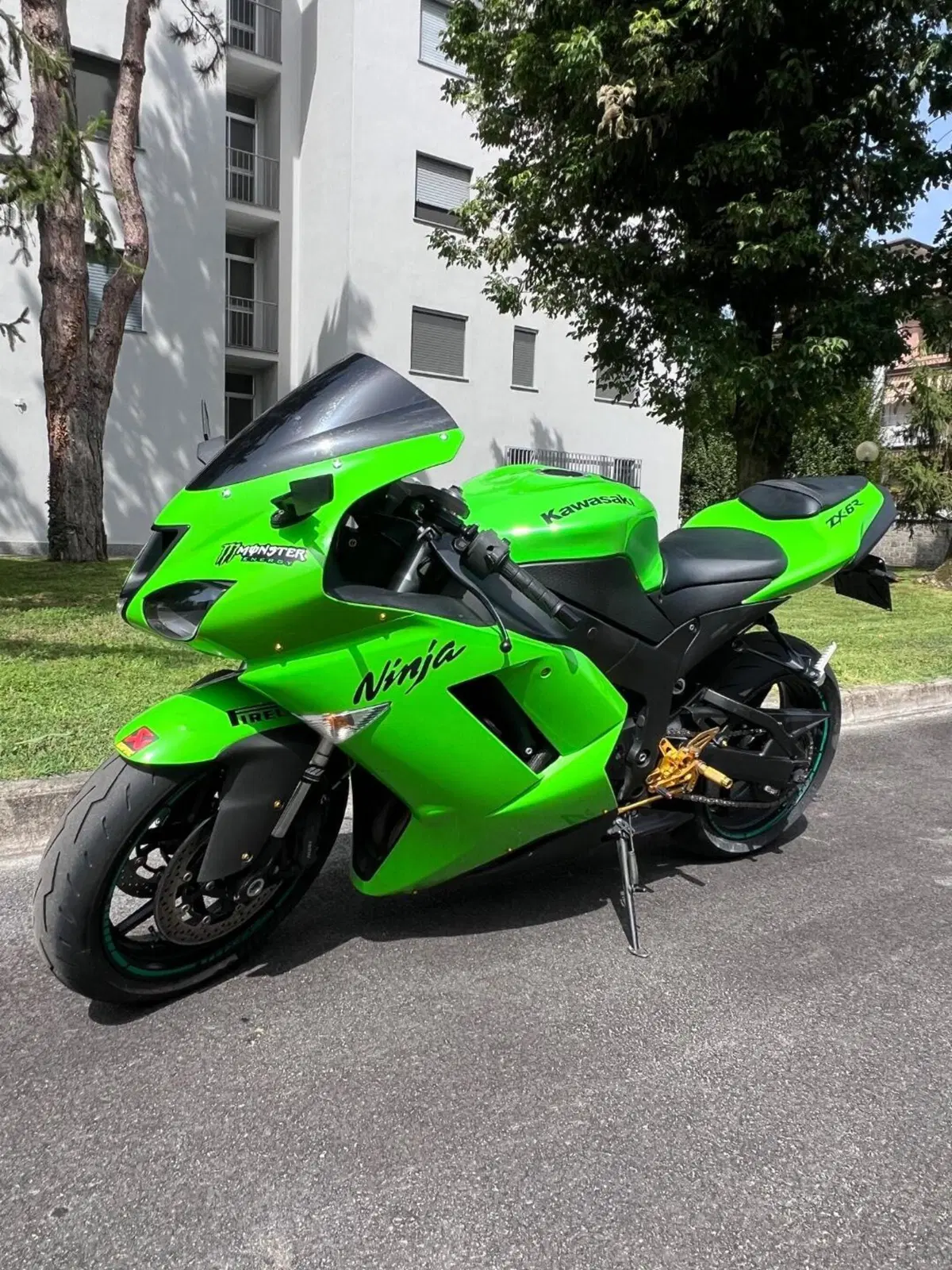 Kawasaki Ninja 600 ZX-6R (2007 - 08) (4)