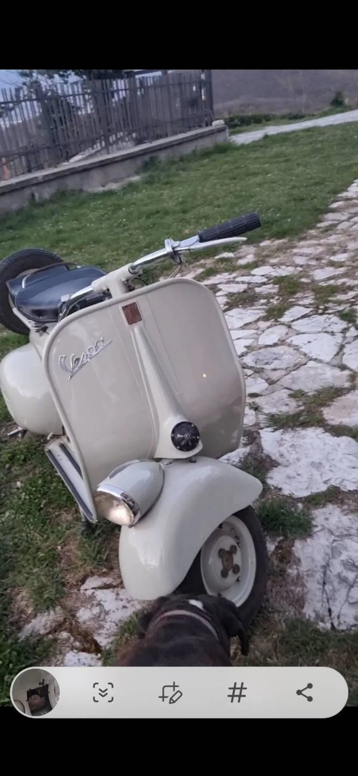 Piaggio Vespa  faro basso  (2)