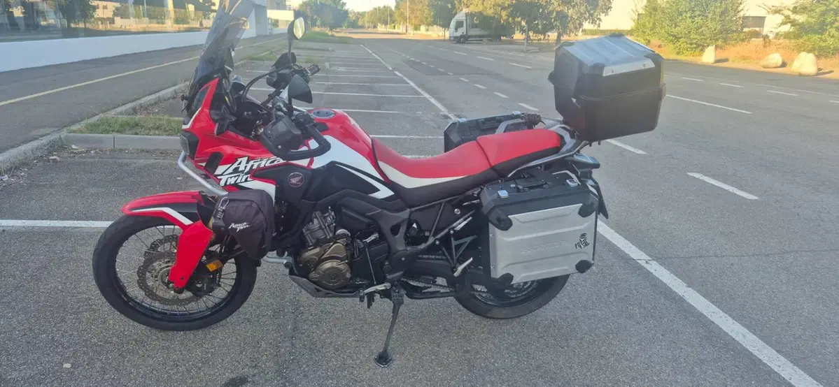 Honda Africa Twin CRF 1000L ABS Travel Edition (2016 - 17) (12)