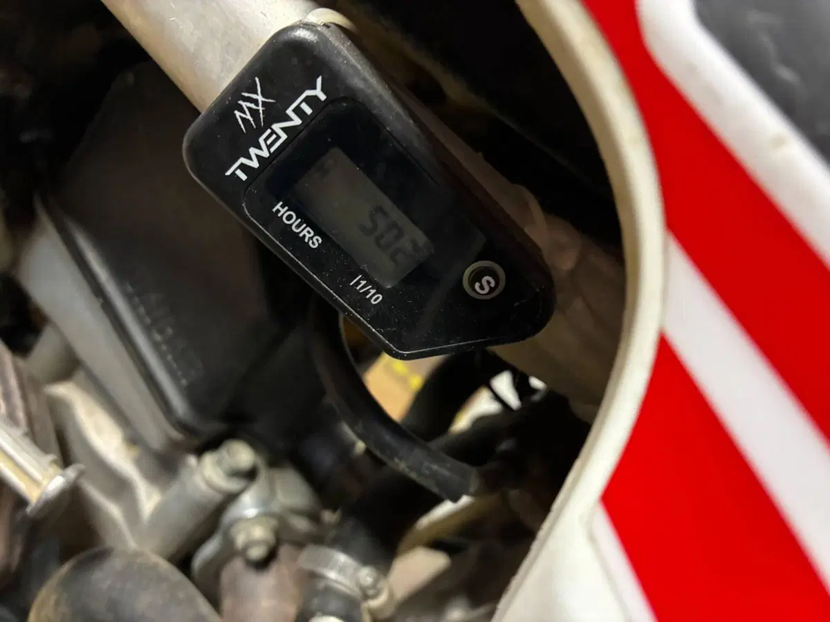 Honda CRF 250R (2017) (5)
