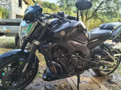 Yamaha FZ1 (2006 - 16) usata