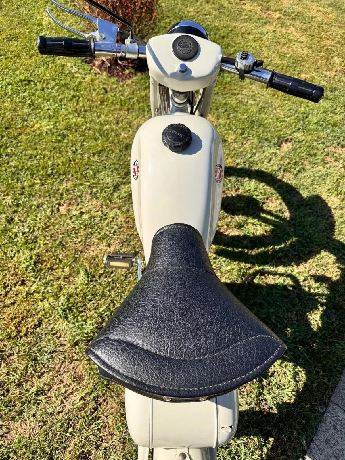 Motom Moto 48 (4)