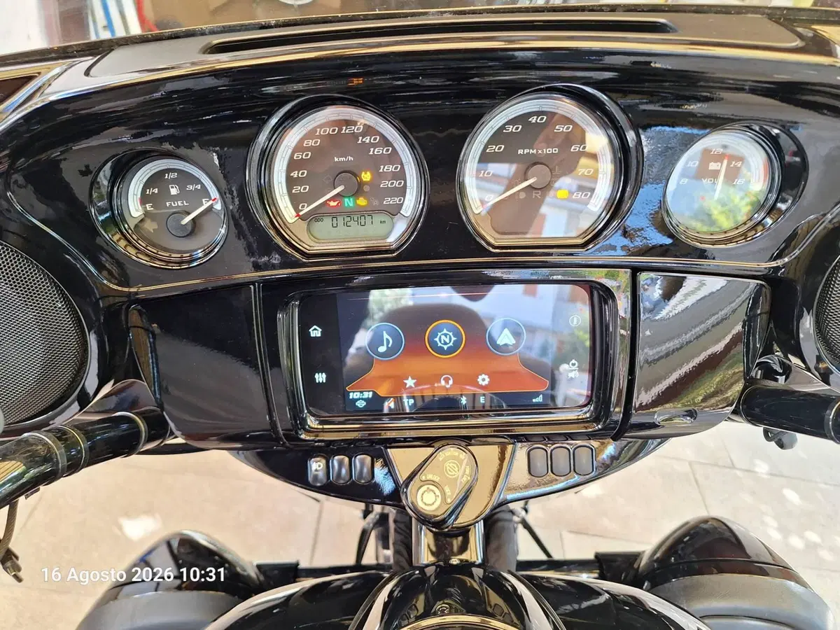 Harley-Davidson 114 Electra Glide Ultra Limited (2021 - 22) - FLHTK (4)