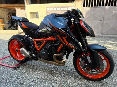 KTM 1290 Super Duke R (2021 - 23) usata